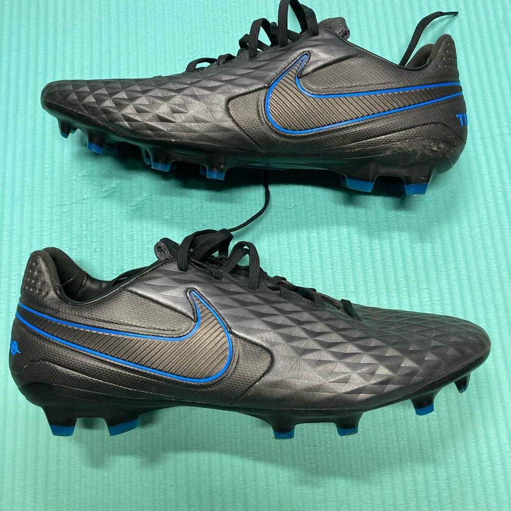 Nike tiempo pro 8. Used. Like new. US mens size 11.5
